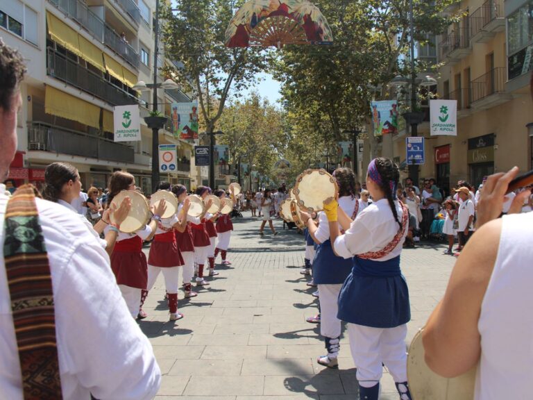 cercavila de sortida d ofici de festa major