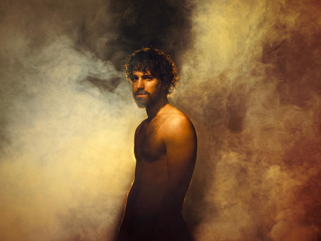 'En mitad de tanto fuego' d'Alberto Conejero. Direcció: Xavier Albertí