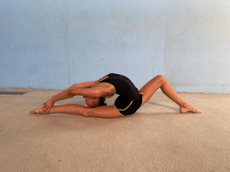 exhibicio de gimnastica ritmica