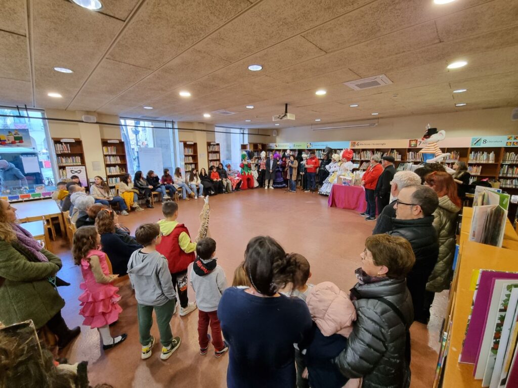 Lliurament de reconeixements als carrers guarnits