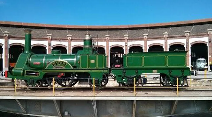 Vuelve al pasado sobre raíles en el Museo del Ferrocarril de Vilanova 2 Réplica de la primera locomotora de España en el museo de Vilanova