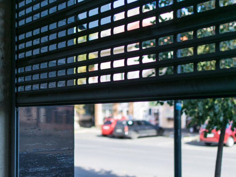 no abaixis la persiana