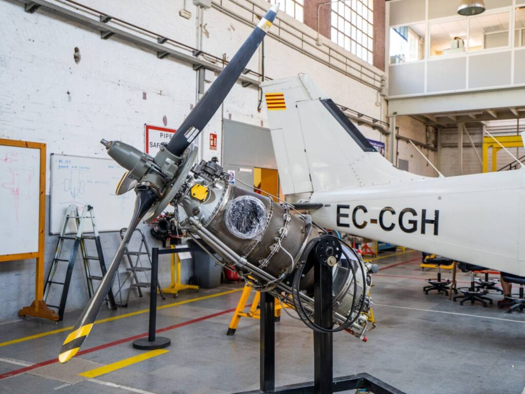 Portes Obertes - Escola Formació Aeronàutica - EFAV