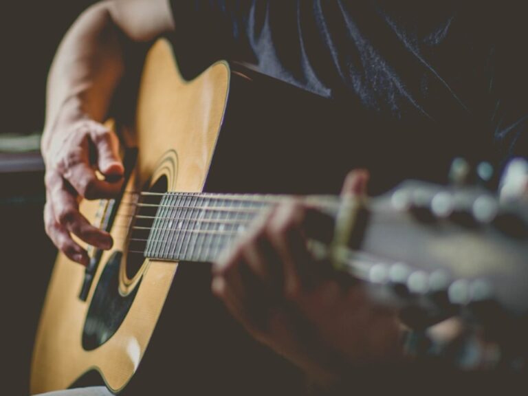 taller a toc de guitarra