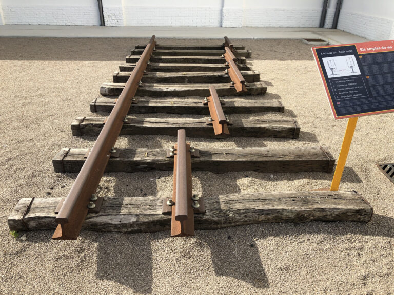 trenexperiencies amples de via