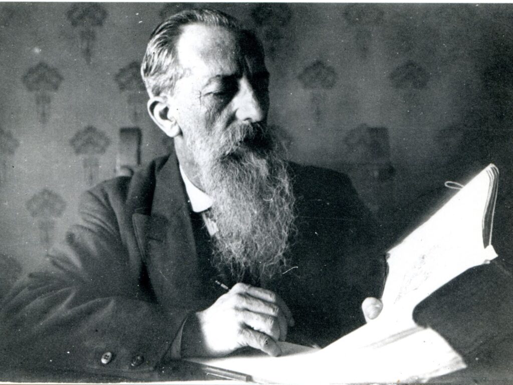 XERRADA: Joan Oliva, l'amor pels llibres i la cultura.